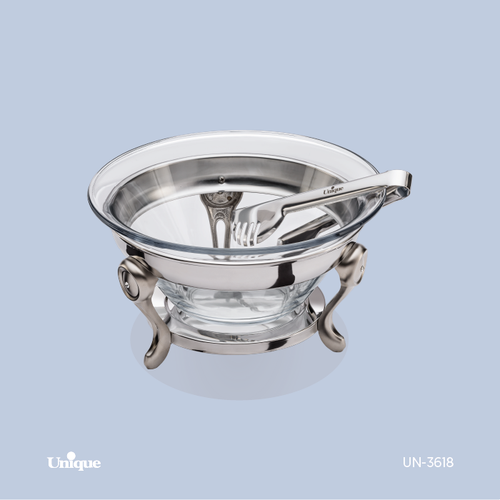 سوفله سالاد خوری برند یونیک Unique کد UN-3618 مدل نگین دار نقره ای با انبر